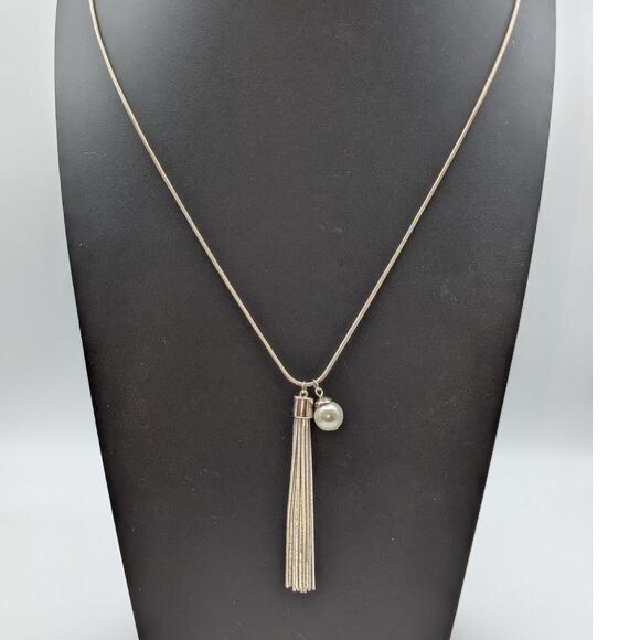 Silver Tone Snake Chain Faux Pearl Charm Tassel 34" Long Necklace - Picture 5 of 5